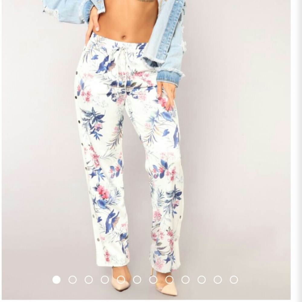 Nwt Fashion Nova side snap pants